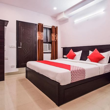 Oyo 23296 Hotel Quality Time Удайпур Екстериор снимка