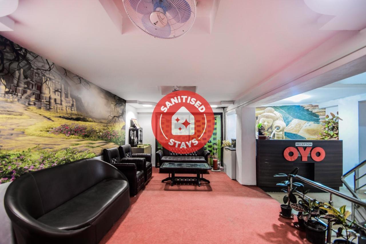 Oyo 23296 Hotel Quality Time Удайпур Екстериор снимка